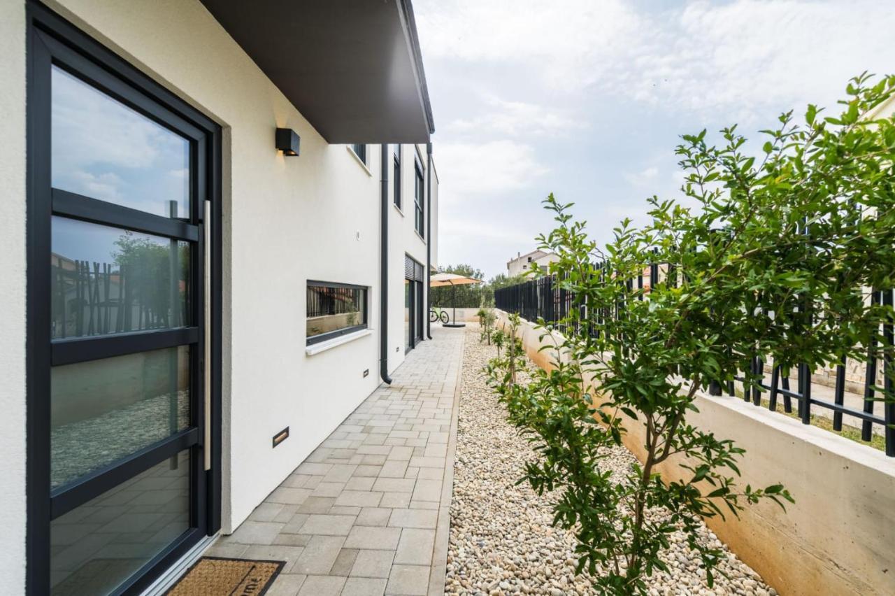 Holiday House Sukosan Zadar Esterno foto